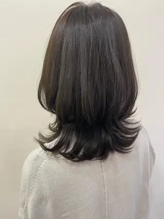 ミディアム 北山 なるみのヘアスタイル