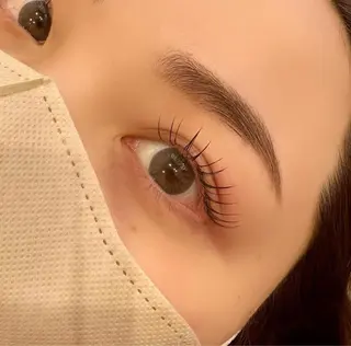 マツエク・マツパ ☪️WHITEEYE 店長 Uu☪️の眉毛・アイブロウイメージ