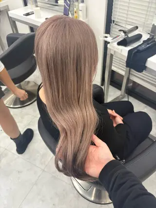 カラー ハイトーン/透明感 艶カラー/SAKI‎のヘアスタイル