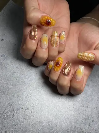 ネイル maggienail所属・Maggie Nagisaのネイルデザイン