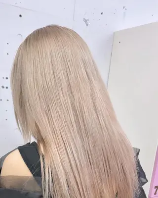 セミロング カラー ザクザクレイヤー 🍀/ブリーチ/小田のヘアスタイル