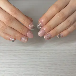 ネイル TRU NAIL大船店所属・TRU かつらのネイルデザイン