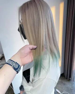 ロング ハイトーン/レイヤー /ケアブリーチ石川治のヘアスタイル