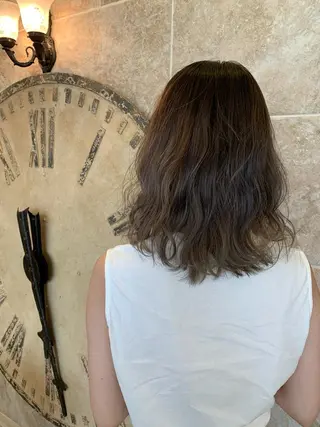 ミディアム 《Zina札幌大通》 Hinano🐻のヘアスタイル