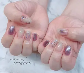 ネイル ﾌｨﾙｲﾝ専門ﾈｲﾙｻﾛﾝ彩 博多駅前店所属・ネイルサロン 彩 irodoriのネイルデザイン