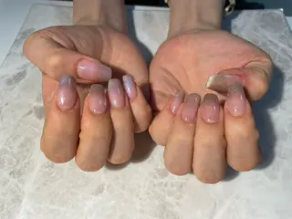 ネイル Roi〈ロワ〉 Minakoのネイルデザイン