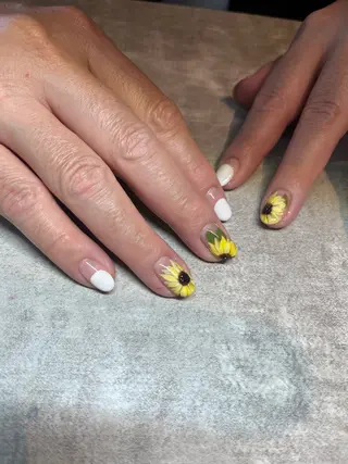 ネイル FUKA🌞 je belle 三鷹のネイルデザイン