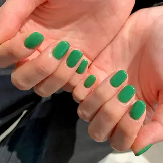 ネイル esby Loely MIZUKIのネイルデザイン