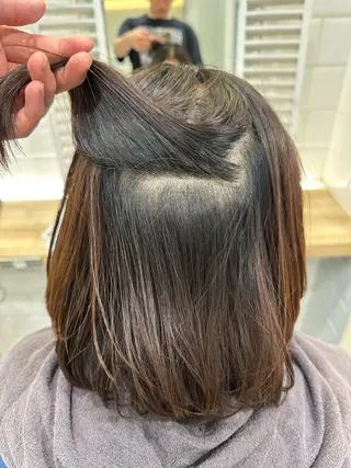 ミディアム カラー 米山 龍音のヘアスタイル