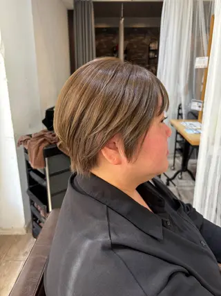 ショート re; みおのヘアスタイル