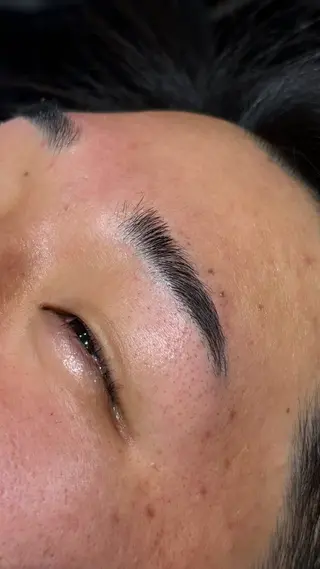 アイブロウ 橋野 凜のマツエク・マツパデザイン