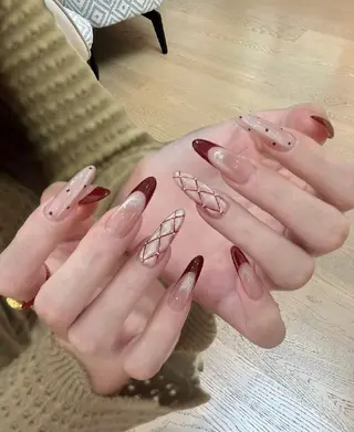 ネイル Theone栄店 伊藤のネイルデザイン