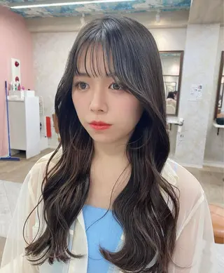 ロング カラー ヘアアレンジ 山下 加織のヘアスタイル