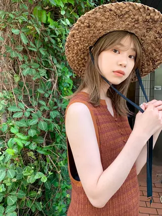 ミディアム LOREN＋透明感 オリーブhirokoのヘアスタイル