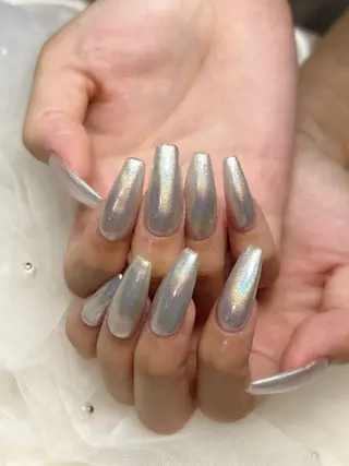 ネイル U·Mi nail salon所属・U·MI 上野御徒町店のネイルデザイン