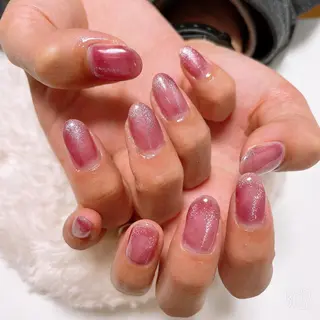 ネイル The Best Beauty受付担当のヘアスタイル