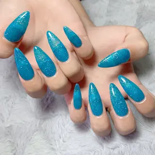 ネイル B- nailのネイルデザイン