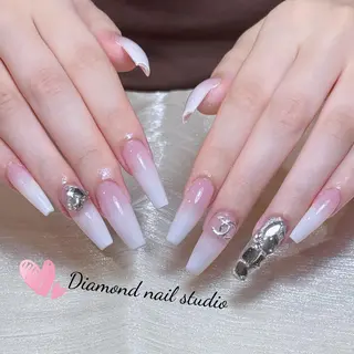ネイル DIANMOND NAIL🌸のネイルデザイン