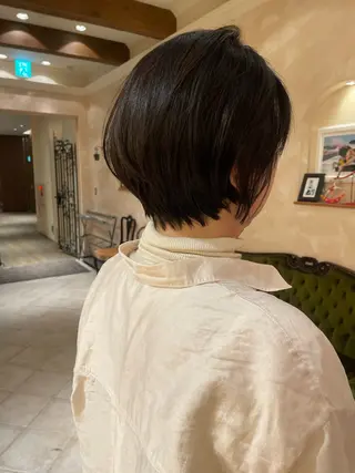 ショート ボブ ホノカのヘアスタイル