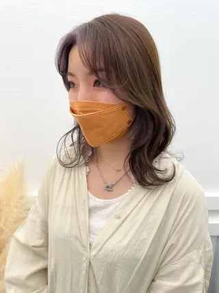 セミロング カラー YURAGI🤍 SAEのヘアスタイル