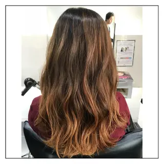 ミディアム カラー 大久保 隆蔵のヘアスタイル