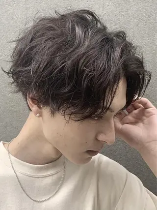 パーマ メンズ 渡邉 里葉のヘアスタイル