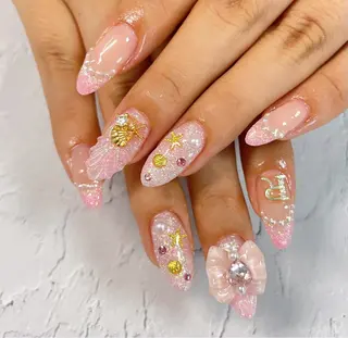 ネイル celica所属・松田 由真のネイルデザイン