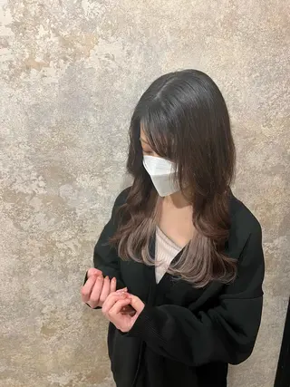 ロング マテリアル 中央駅店のヘアスタイル