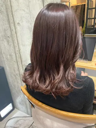 ミディアム ✨色持ちの良い艶 カラー✨蟹江真世のヘアスタイル