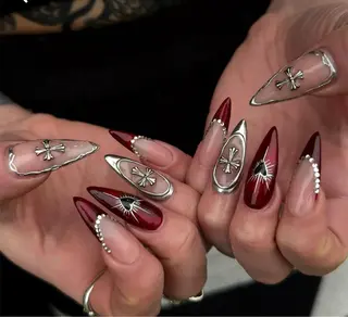 ネイル Jenn Nail_ ヘビのネイルデザイン