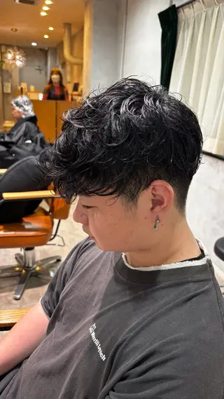 パーマ ﾔﾏｼﾀ ﾘﾘのヘアスタイル