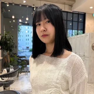 ミディアム 名古屋/落ちる黒 黒染め落としのヘアスタイル