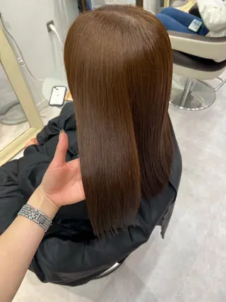 カラー 晶／艶髪カラー ／トリートメントのヘアスタイル