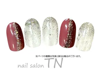 ネイル 矢川 まどかのネイルデザイン