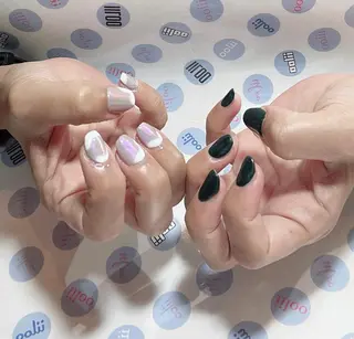 ネイル iiloo aromaworksのネイルデザイン