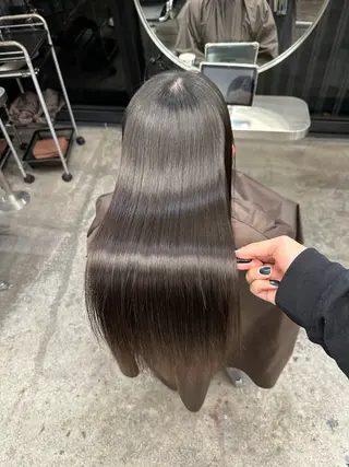 ロング カラー 髪質改善✨️ 美髪矯正🍵｜ヨコチのヘアスタイル