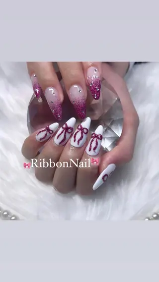 ネイル Kobayashi Komugiのネイルデザイン