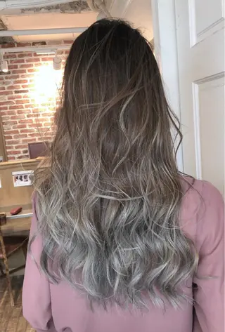 ロング カラー 【代表】高山 一真のヘアスタイル