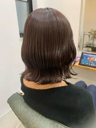 ミディアム カラー kanon hair所属・新木 愛花のヘアスタイル