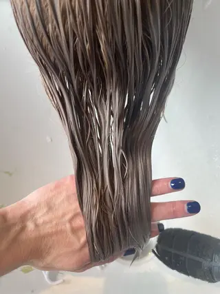 セミロング カラー 【代表】 辻龍樹のヘアスタイル