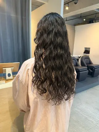 ロング デジタルパーマ/ ウェーブパーマ/神野のヘアスタイル