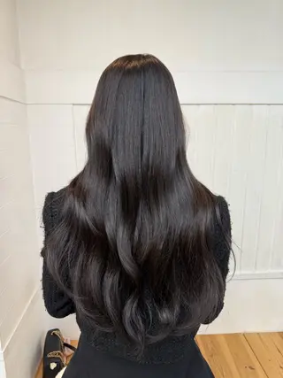 ロング WATARU/ 韓国風巻き髪のヘアスタイル