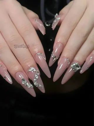 ネイル Dark honey スカルプ専門原宿店のネイルデザイン