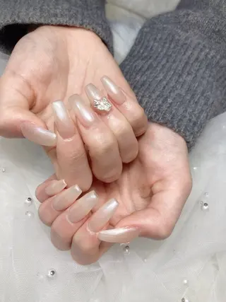 ネイル U·Mi nail salon所属・U·MI 上野御徒町店のネイルデザイン