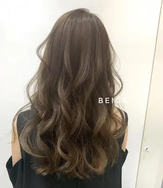 ロング LITTLE _KATOのヘアスタイル