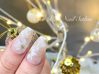ネイル One Plus Nail Salonのネイルデザイン