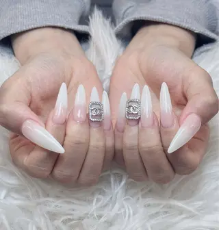 ネイル ゴテゴテ ネイルのネイルデザイン