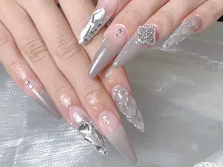 ネイル Di moのネイルデザイン