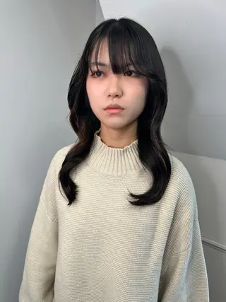 セミロング 艶髪カラー/レイヤ ー支持No.1renのヘアスタイル