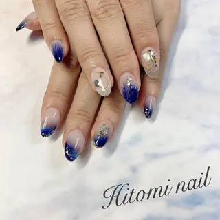 ネイル 大澤 瞳のネイルデザイン